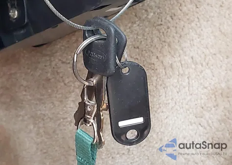 1996 Ford Econoline E150 Van z USA, uszkodzony, nr VIN 1FDEE14H0THA23342